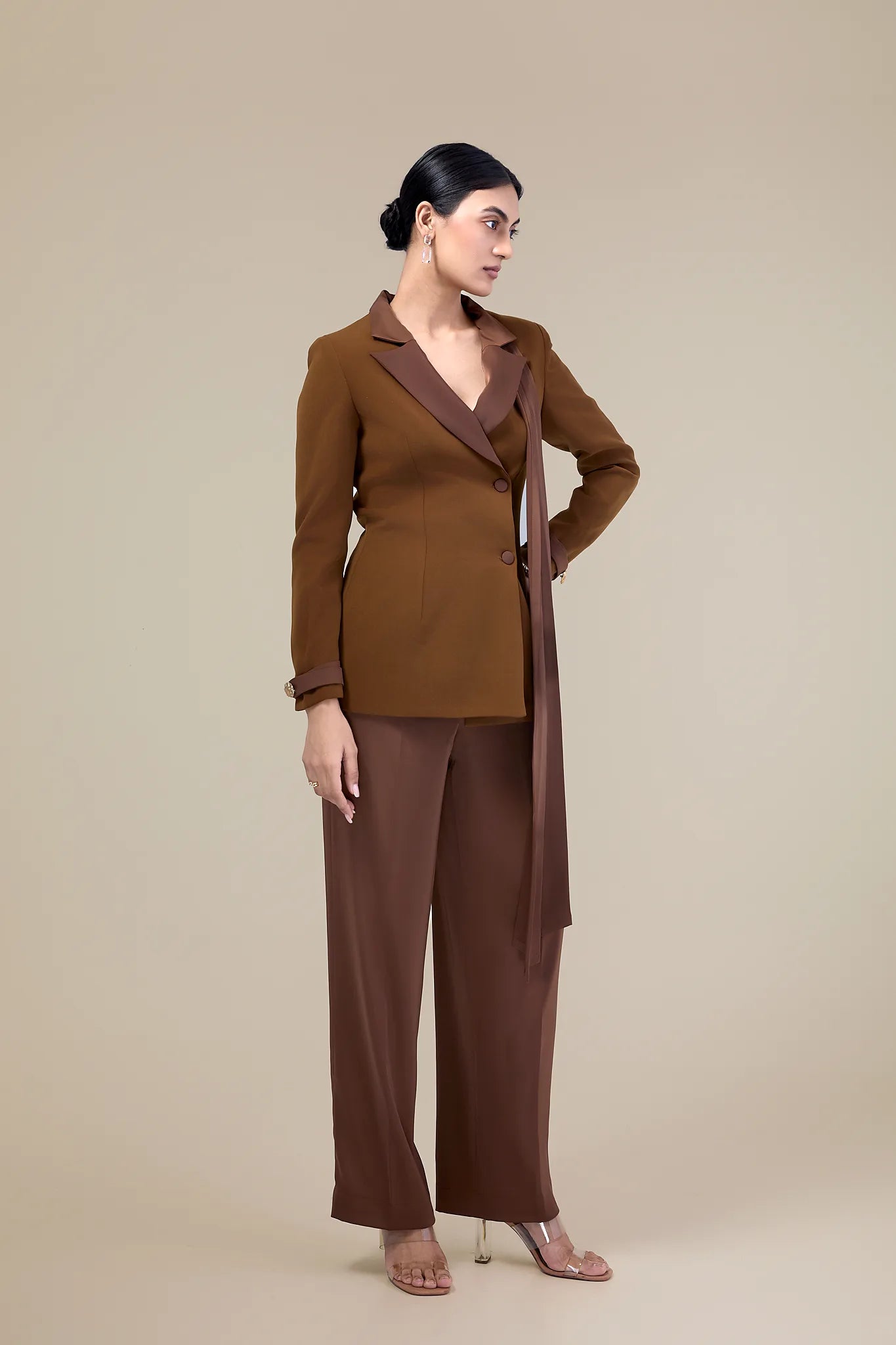 Échelon- wide-legged pants