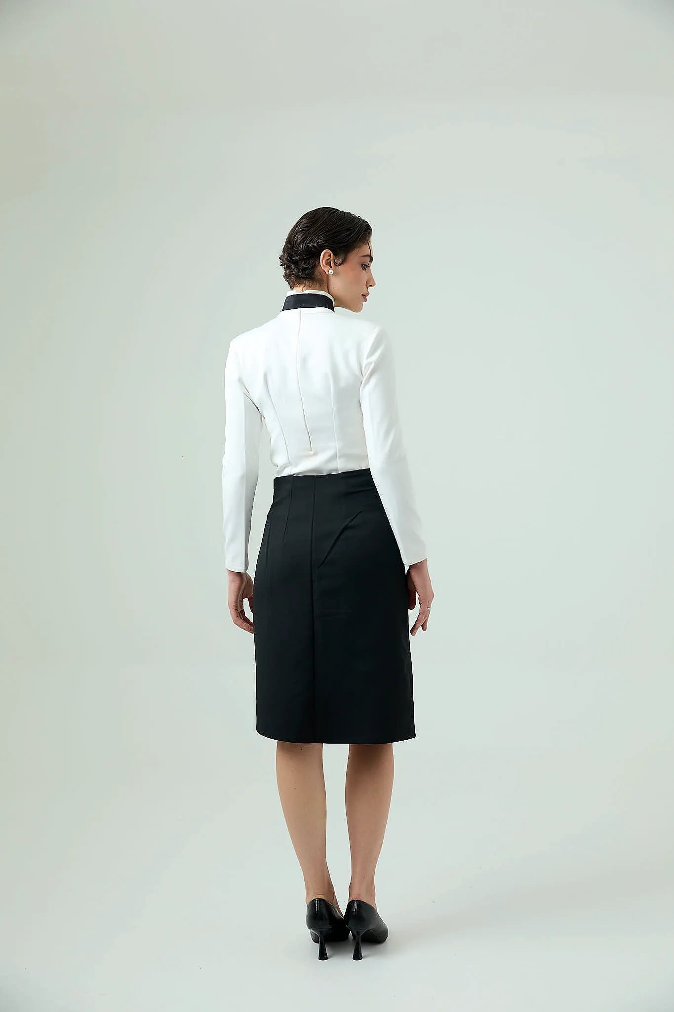 Noirvellé-asymmetric pencil skirt