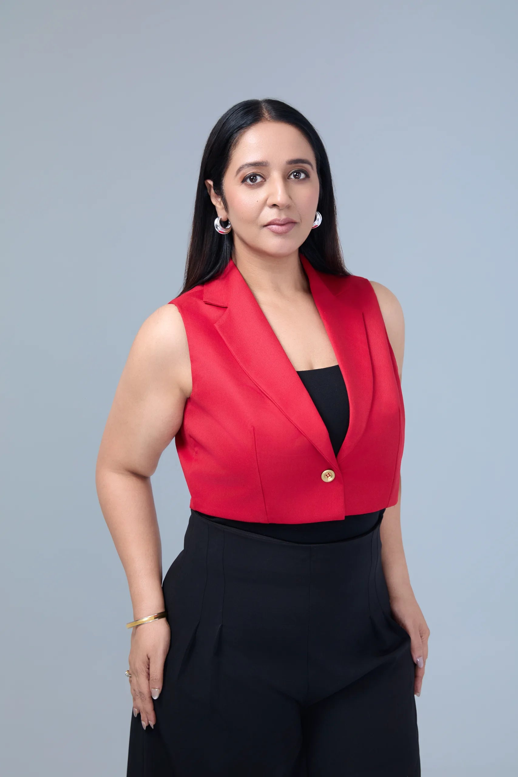 Caloré- cropped sleeveless blazer