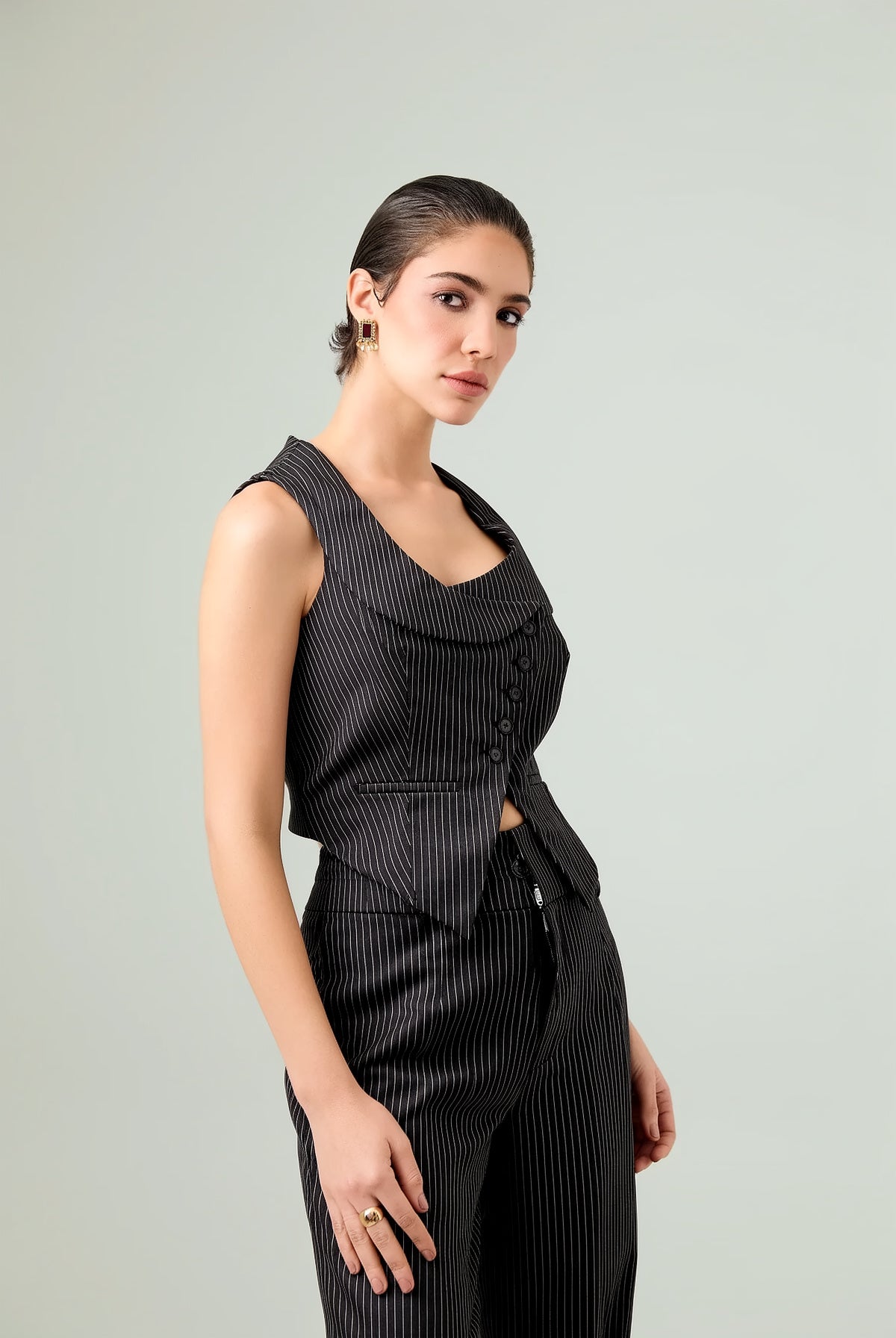 Serone-scoop neck asymmetric waist-coat