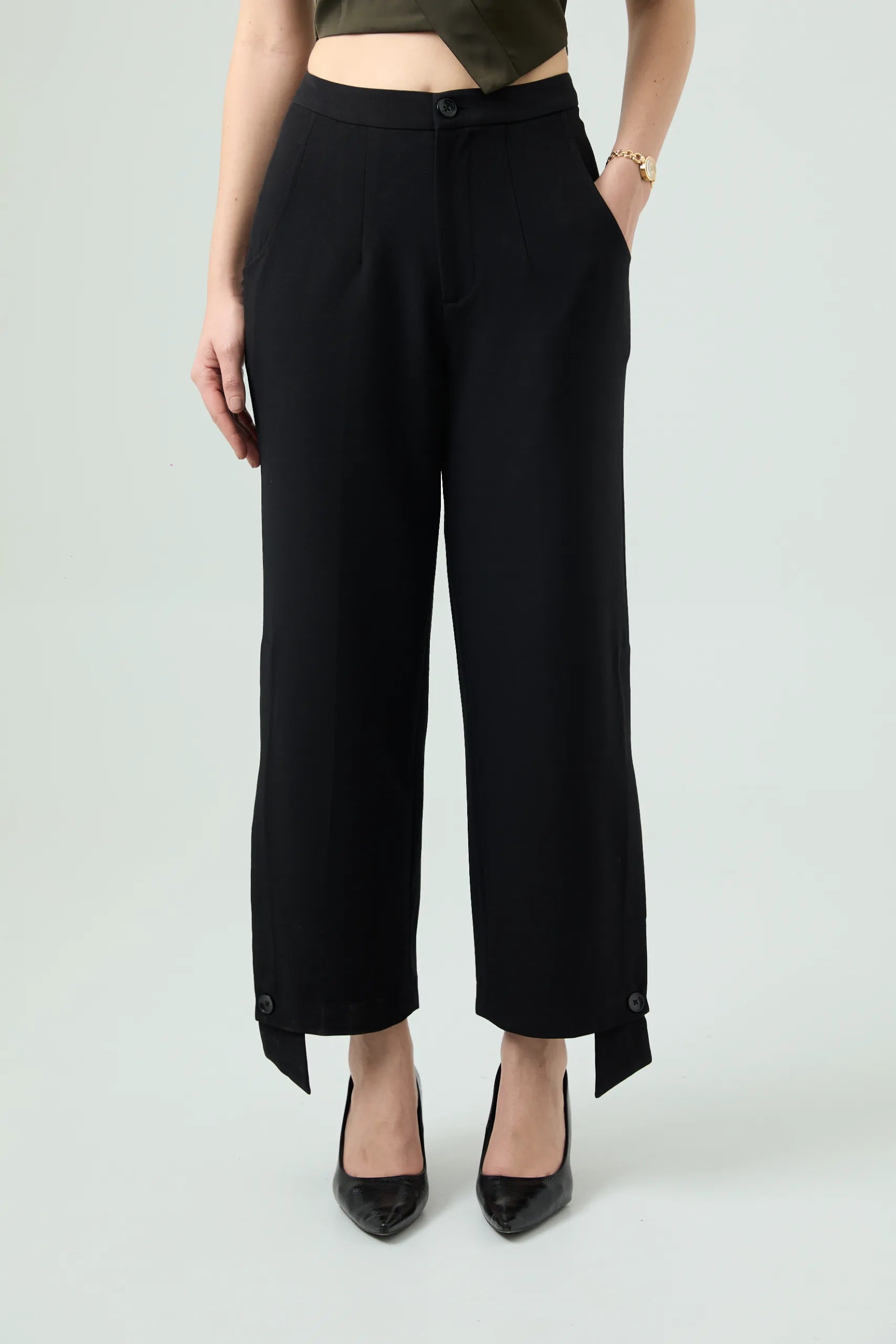 Casvéra- Wide-leg pants