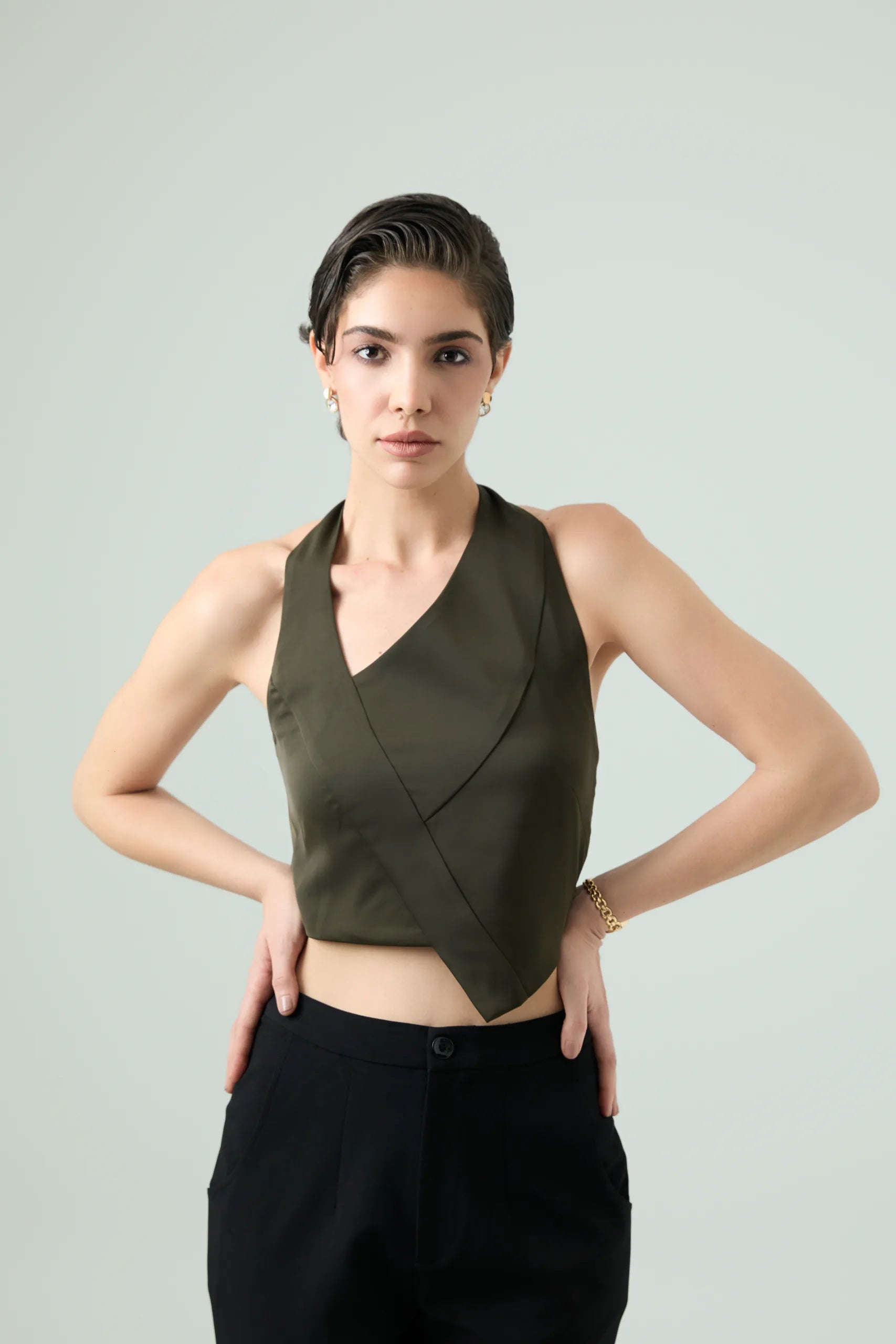 Casvéra-Asymmetrical halter top