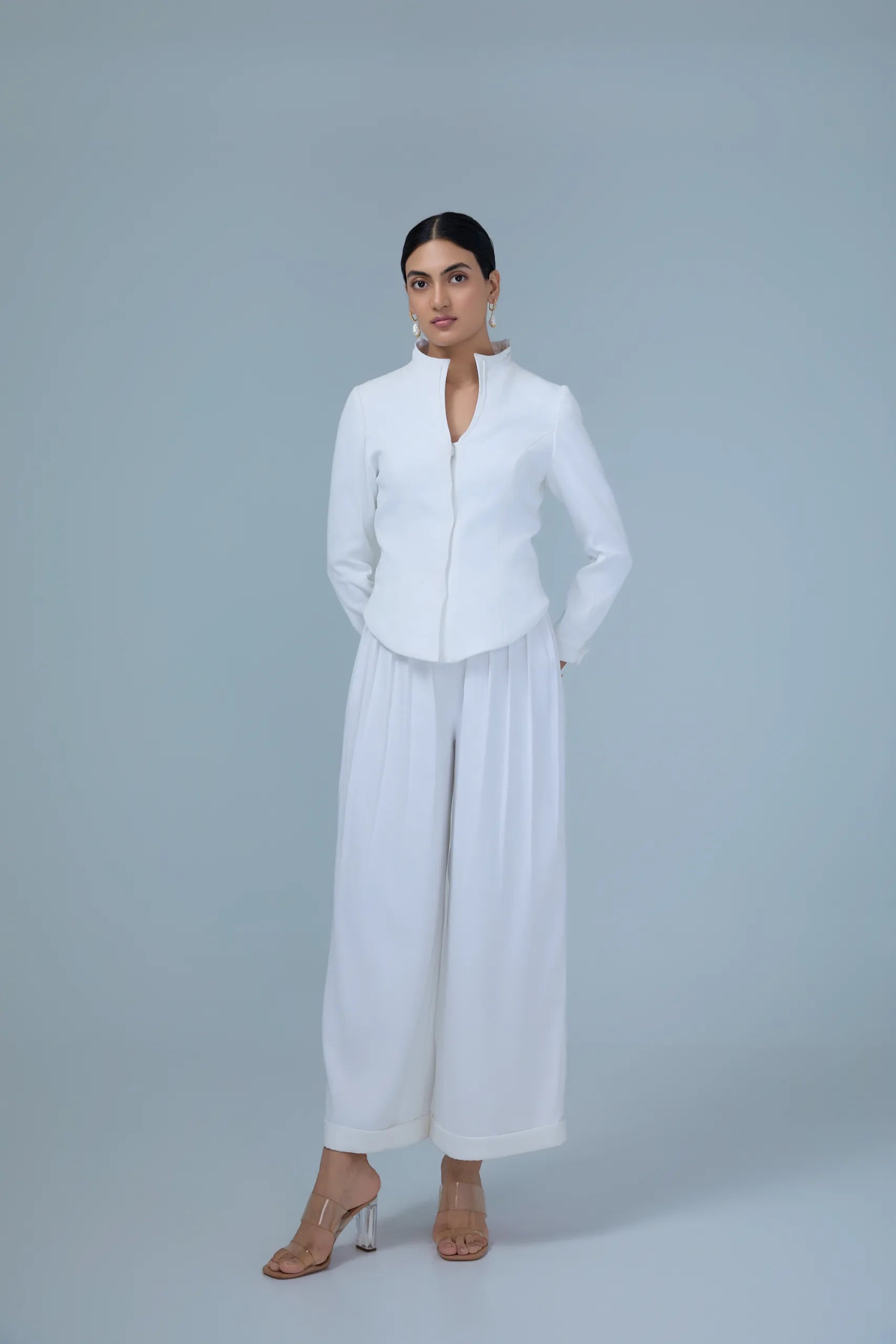 Nuvéssa - sculpted blazer