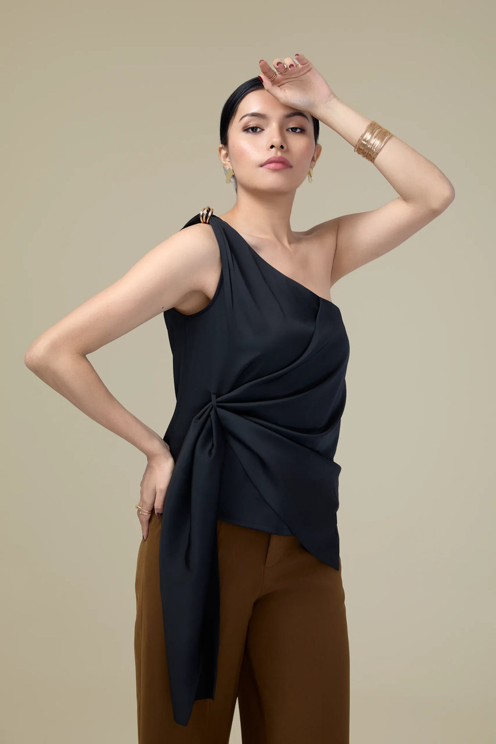 Tempesté- asymmetric one-shoulder top