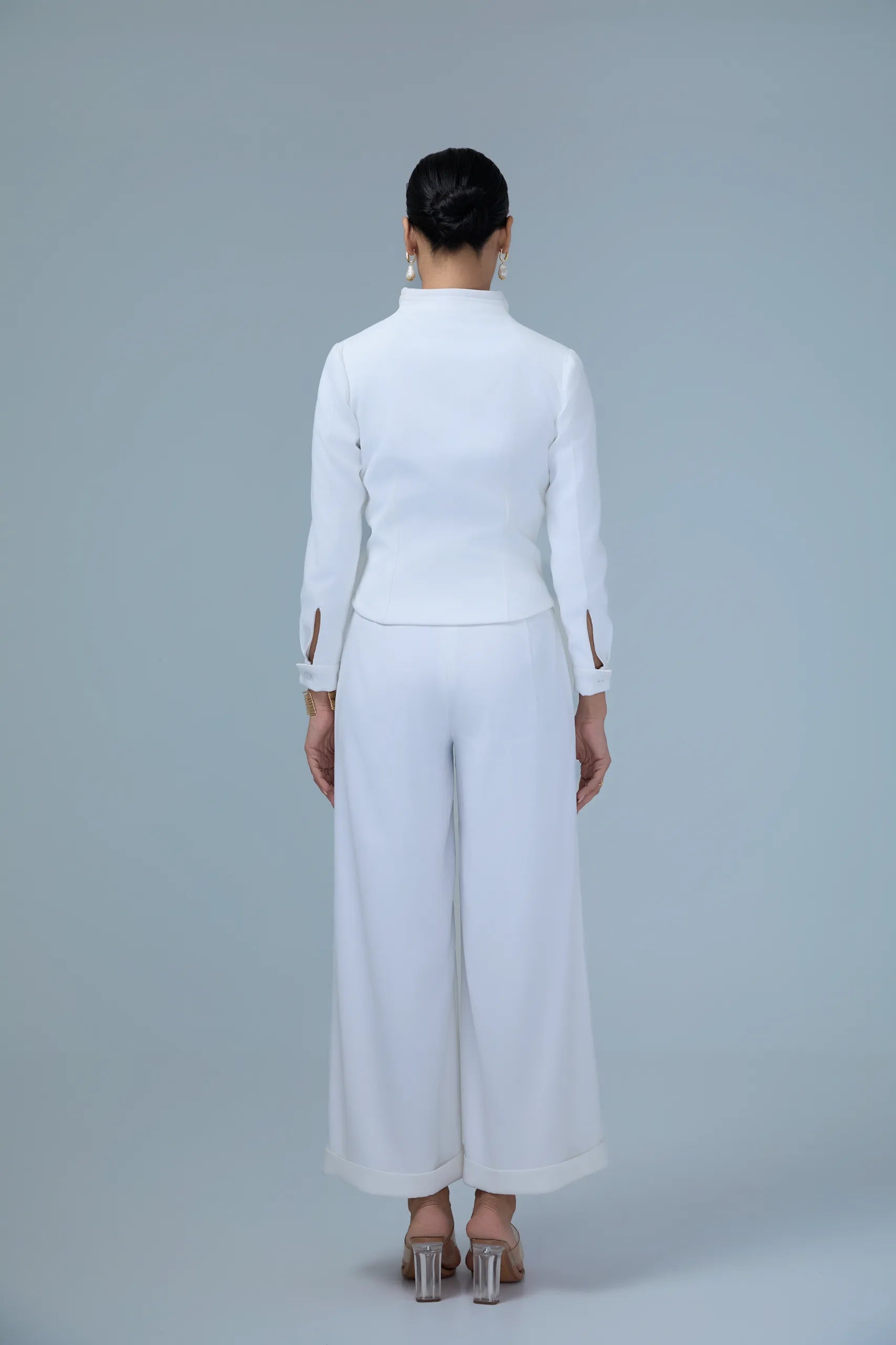 Nuvéssa - sculpted blazer