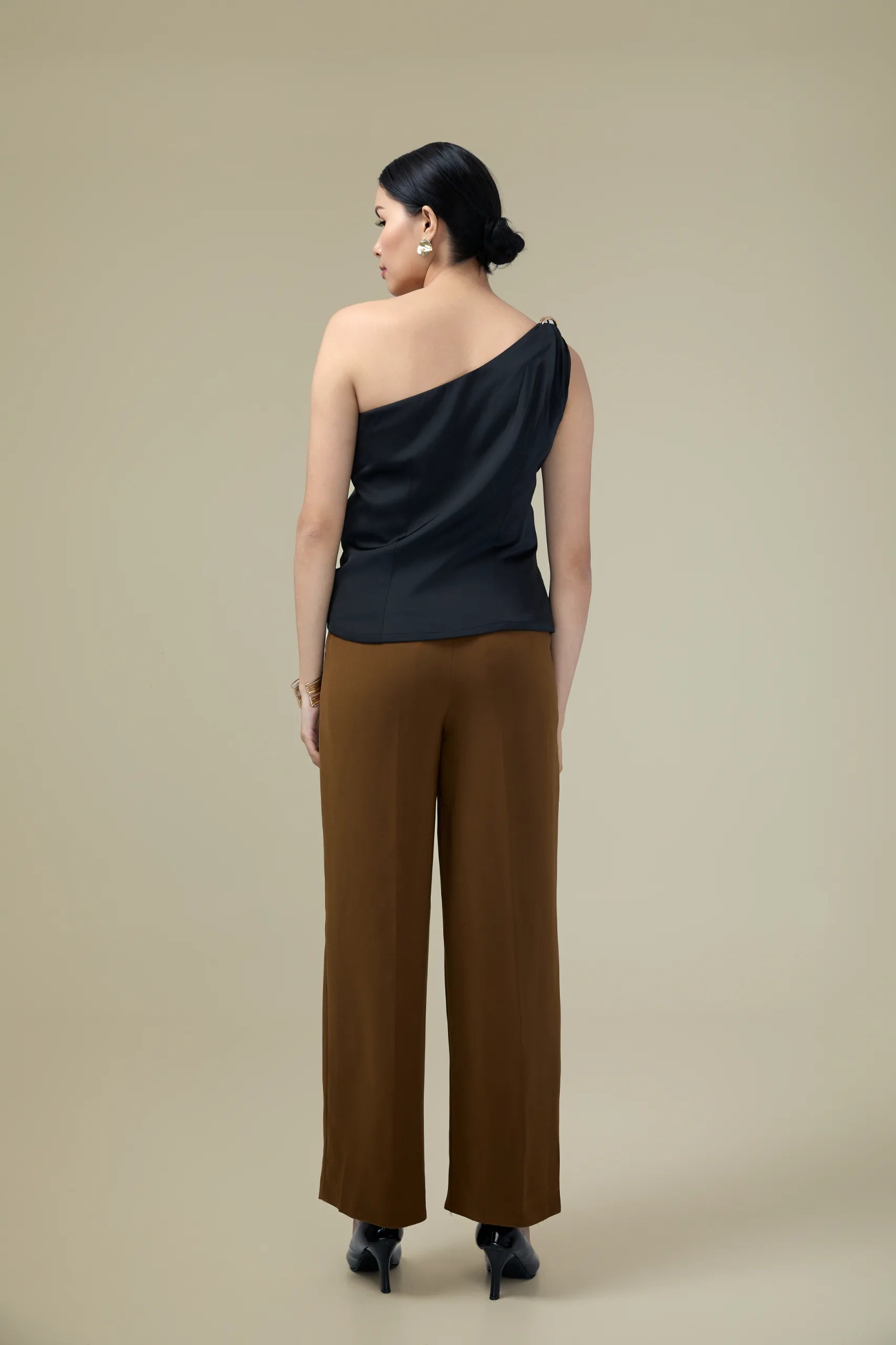 Tempesté- asymmetric one-shoulder top
