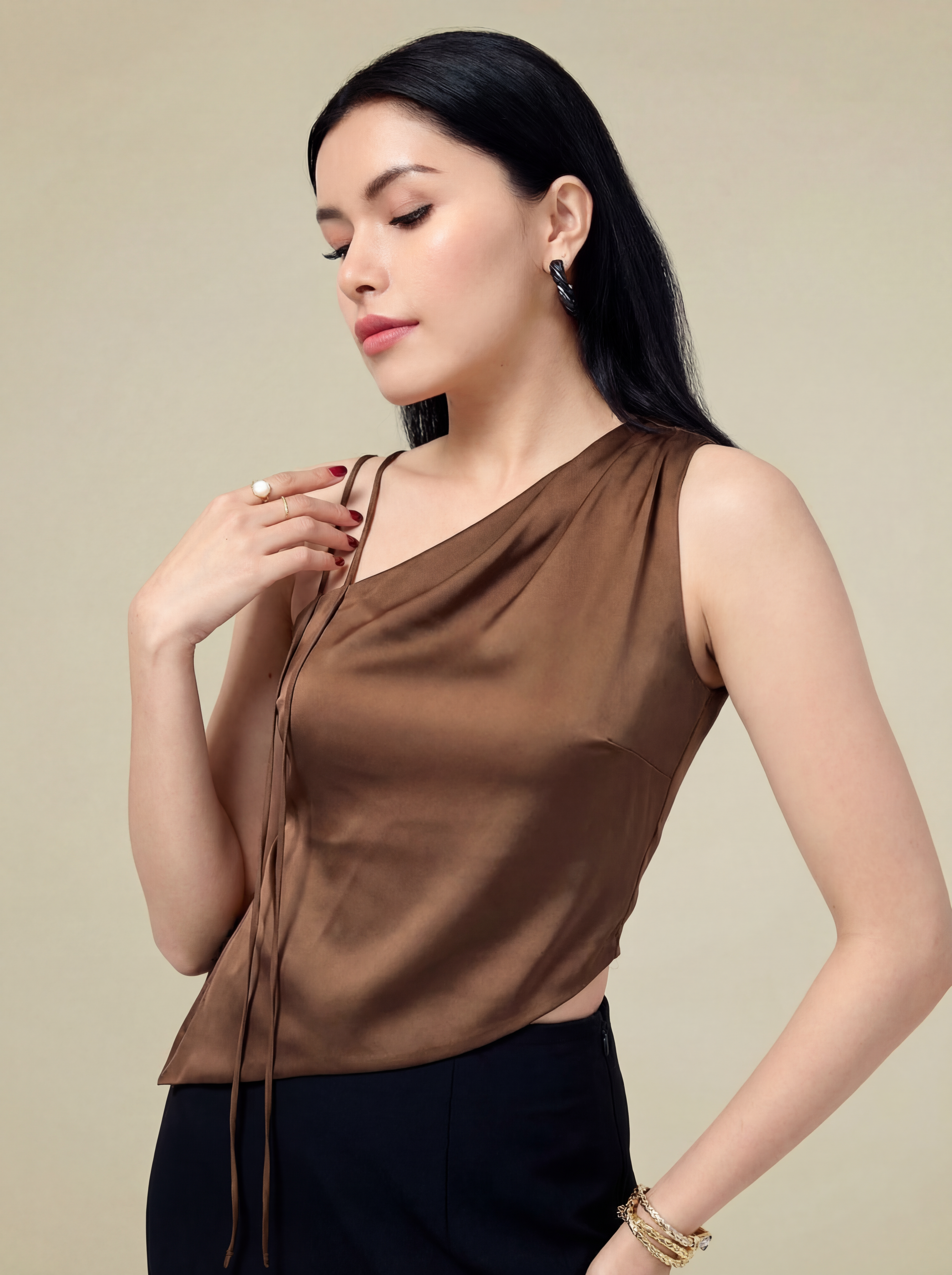 Velouré-Asymmetrical one-shoulder top